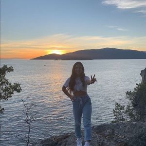 Meet your Posher, Jessica